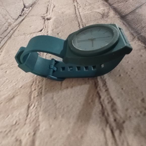 Nixon Watch Minimal Blue Time Teller - Picture 6 of 13